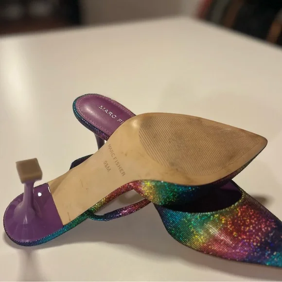 Marc Fisher Heeled Mules Sandals Pointed Toe Metallic Rainbow Colors 9.5M Hadais - Picture 7 of 7